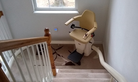 chair lifts for stairs with landings